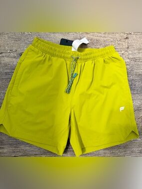 Fabletics Men’s XS Lime Green Athletic Shorts (youth boys)